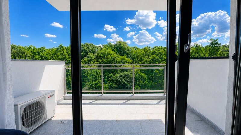 Greenfield Residence, 2 camere cu vedere panoramica spre padure, bloc D6, parcare inclusa